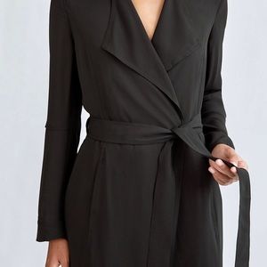 Lightweight  Babaton trench coat BNWOT